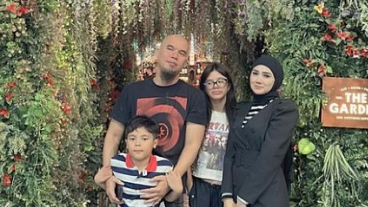 Ahmad Dhani dan Mulan Jameela [(Instagram)]