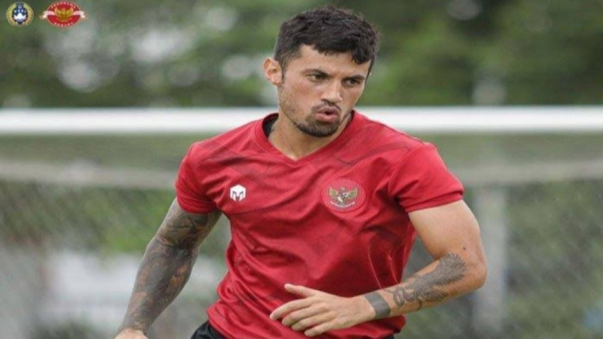 Stefano Lilipaly yang bermain di posisi gelandang [(Instagram/@pssi)]