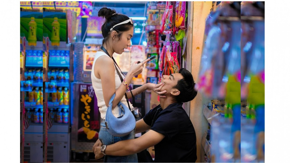 Pratama Arhan dan Azizah Salsha berfoto di Tokyo Jepan. Disebar di Instagram pada 5 Oktober 2023. [Instagram/ Pratama Arhan]