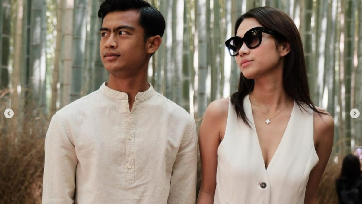 Pratama Arhan dan istrinya Azizah Salsha. [Instagram/ Pratama Arhan]
