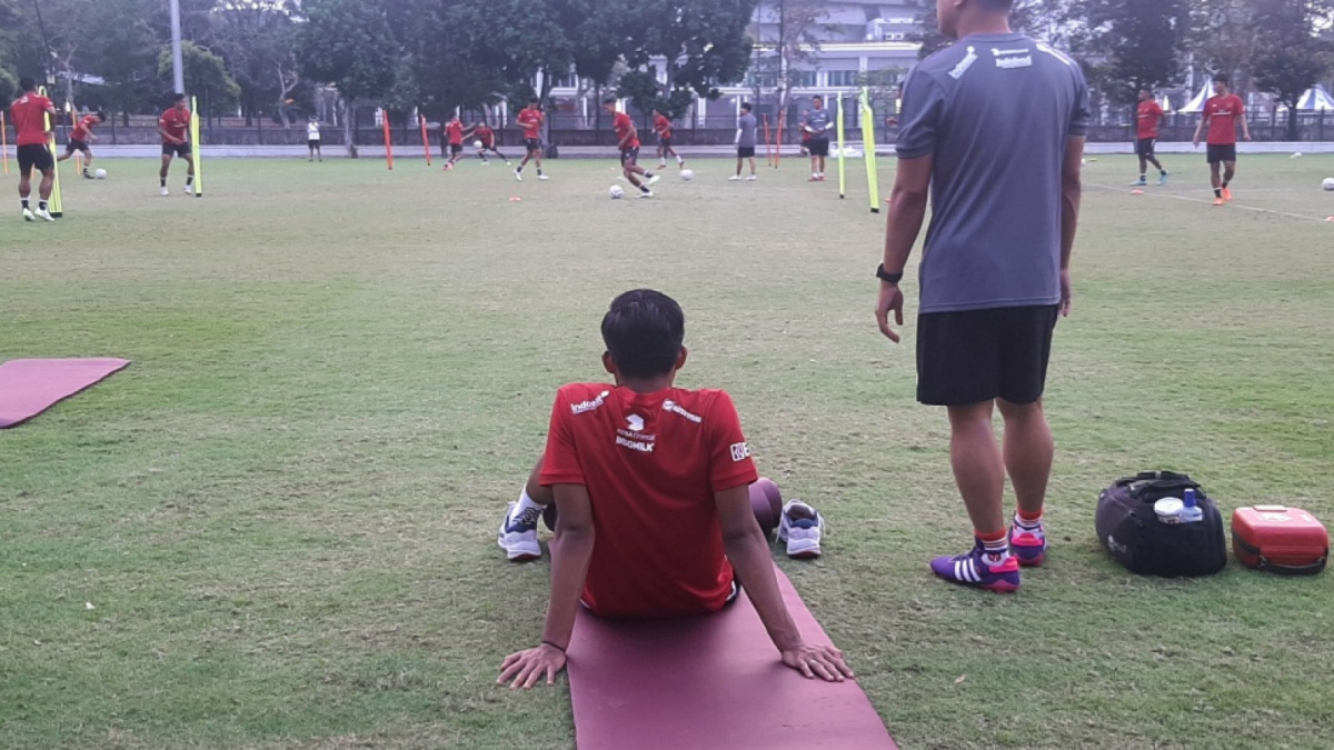Latihan Timnas Indonesia menghadapai preliminary Kualifikasi Piala Dunia 2026 kontra Brunei Darussalam [(suara.com/Adie Prasetyo Nugraha).]
