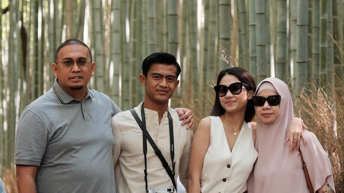 Andre Rosiade bersama Pratama Arhan dan Azizah Salsha [(Instagram)]