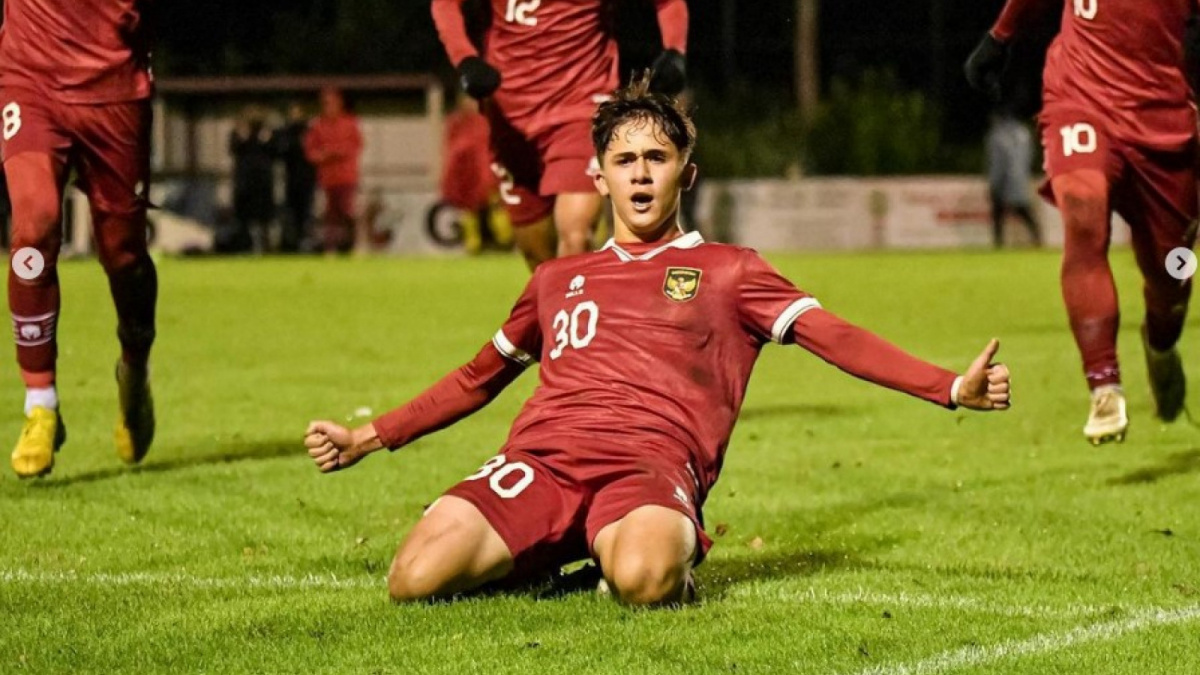Pemain Timnas Indonesia U-17 Amar Brkic saat selebrasi gol pertamanya untuk Garuda Muda [Instagram/Amar Brkic]