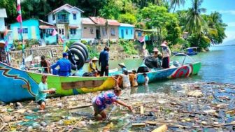 Sampah Plastik Jadi Ancaman Serius Kerusakan Lingkungan Perairan Laut Indonesia