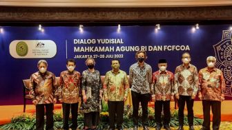 MA dan FCFCOA Gelar Dialog Yudisial Hak Perempuan dan Anak Paska Perceraian