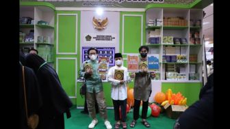 Di Islamic Book Fair 2022,Kemenag Bagikan 1.000 Al-Quran Gratis
