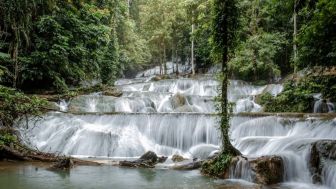 Desa Wisata Air Terjun Moramo Sultra Kembangkan Wisata Konservasi Alam dan Moslem Friendly Tourism