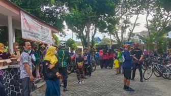 Jalan Sehat dan Sepeda Santai Meriahkan HUT RSUD A Yani Ke-50