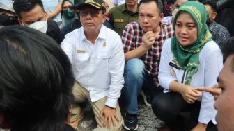 Wakil Gubernur Lampung dan Ketua DPRD Provinsi Lampung Temui Demonstran
