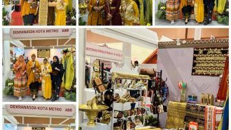 Sejumlah Istri Pejabat Kunjungi Stand Kota Metro di Pameran Kriya Nusa, Produk UMKM Metro Laris Dibeli