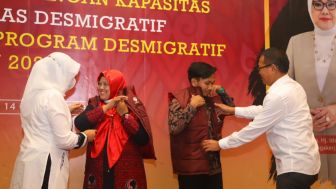 Petugas Desmigratif Ujung Tombak Perlindungan Pekerja Migran di Desa