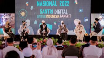 Lewat Program Santri Digitalpreneur,Sandiaga Harapkan Para Santri di Indonesia Go Digital