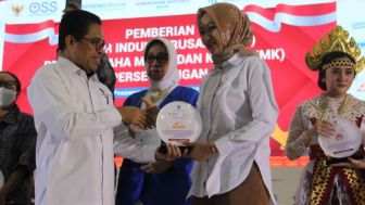 Raih Penghargaan UMKM, Ketua IKAPPI Lampung Dedikasikan untuk Para Pedagang Pasar