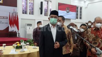 Jemaah Bayar Biaya Haji Kemurahan, Menteri Muhadjir: Selama Ini Pemerintah Beri Subsidi