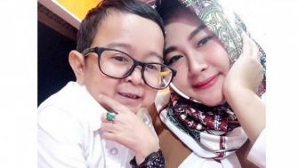 Shelvie Hana Wijaya Gugat Cerai Daus Mini, Curhat Kelakuan Suami: WhatsApp dan Sosmed Aku Diblokir