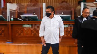 Ferdy Sambo Akan Dipakaikan Baju Putih Sebelum Ditembak Mati, Mata Boleh Tak Ditutup