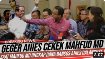 CEK FAKTA: Benarkah Anies Baswedan Cekik Mahfud MD Gegara Bongkar Kasus Korupsi Dana Bansos?