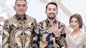 CEK FAKTA: Hakim Wahyu Iman Santoso Ketua Sidang Ferdy Sambo Adalah Mertua Kiky Saputri, Benarkah?