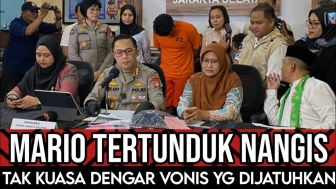 CEK FAKTA: Mario Dandy Tertunduk Nangis, Tak Kuasa Dengar Vonis Hukuman Berat yang Dijatuhkan