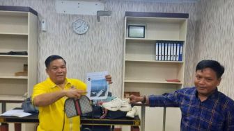 Sekda Riau SF Hariyanto Sebut Tas Istrinya KW Beli di ITC Mangga Dua, Warganet: Cie Ada yang Panik