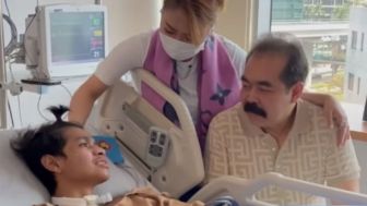 David Ozora Semringah Boleh Pegang Kumis Adam Suseno Suami Inul Daratista, Batu Ponari Kalah Mujarab!