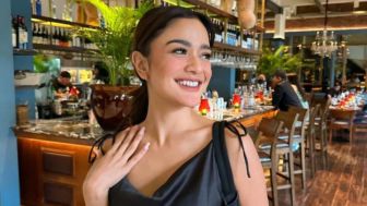 Bantah Jadi Selingkuhan Fandy Christian? Andi Annisa Unggah Foto Mesra dengan Pria Ini