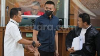 Mario Dandy Resmi Jadi Tersangka Kasus Pencabulan, Ayah David Ozora: Selamat Membusuk di Penjara, Anak Setan!