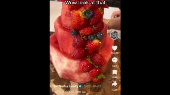 Viral Cake Ultah Buah Serba Sehat, Cara Membuatnya Semudah Ini