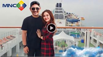 CEK FAKTA: Naik Kapal Pesiar Mewah, Arya Saloka dan Amanda Manopo Liburan Bareng ke Singapura