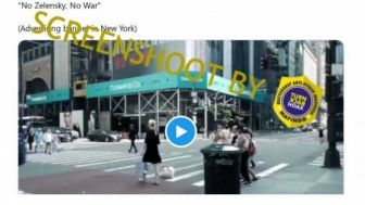 Apa Benar di Billboard Kota New York Terpampang Banner "No Zelensky, No War"?