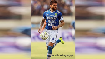 Pertahanan Persib Morat-marit, Eks Bek asal Serbia Beri Sinyal Pulang ke Bandung
