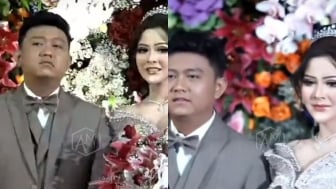 Riasan Denny Caknan dan Bella Bonita di Acara Resepsi Jadi Omongan: Denny Mbladus, Bella Kayak Lenong