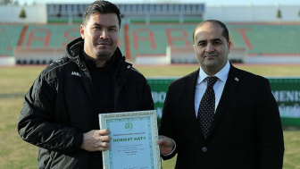 Pelatih Turkmenistan Kagum dan Puji JIS Sebagai Stadion Mewah, Benarkah?