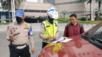 Kabar Gembira: Tilang Uji Emisi Distop Karena Beratkan Masyarakat dan Bikin Macet!