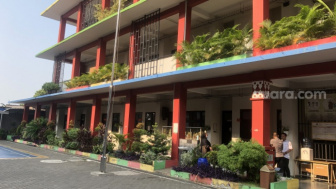 Viral Siswi SD di Jaksel Diduga Lompat dari Lantai 4 Gedung Sekolah