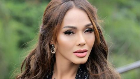 Merasa Tak terima, Lina Mukherjee Tantang Bunda Corla Karena Dinilai Terlalu Banyak Omong!