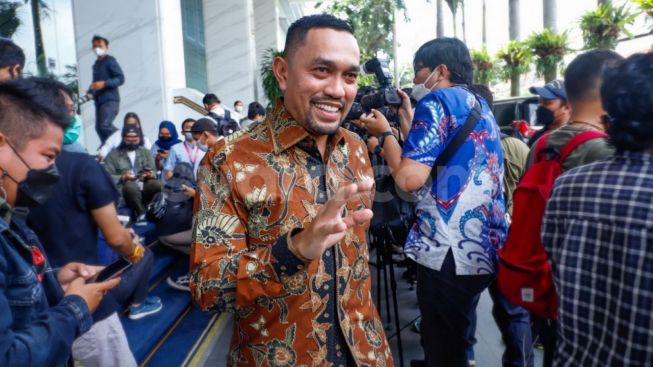 Crazy Rich Tanjung Priok  Borong Tiket Formula E Sampai Rp1,2 Miliar