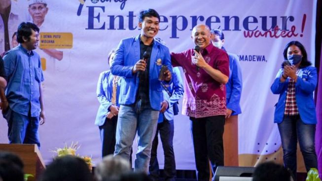 MenKopUKM: Socioentrepreneur ,Wirausaha untuk Sejahterakan Masyarakat