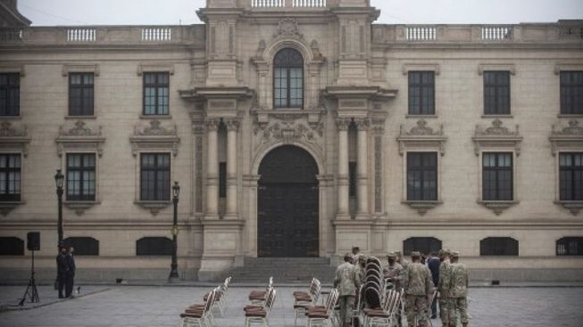 Selidiki Kasus Korupsi, Polisi dan Jaksa Gerebek Istana Presiden Peru