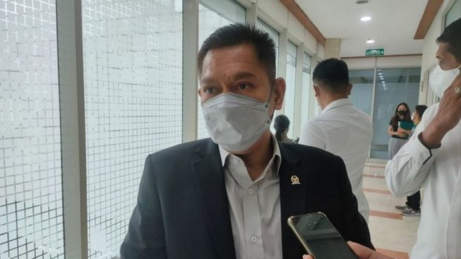 Komisi III Setujui Guntur Hamzah Dicalonkan Jadi Hakim Konstitusi