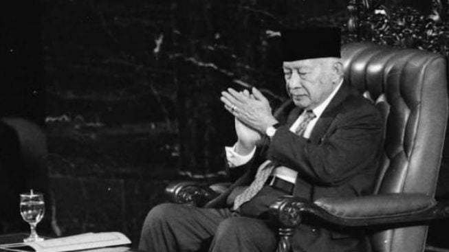 Kisah Akhir Hidup Soeharto, Sendirian di Kursi Goyang dan Harus Minta Uang Akibat Rumah Cendana Bocor