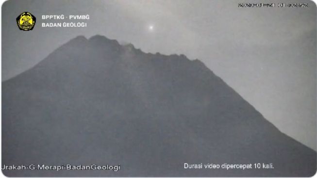 Viral Video Diduga UFO di Gunung Merapi, Ini Penjelasan Pemerintah