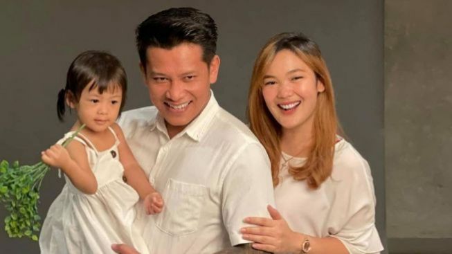 Angel Karamoy Dituding Jadi Dalang Perceraian Boris Bokir