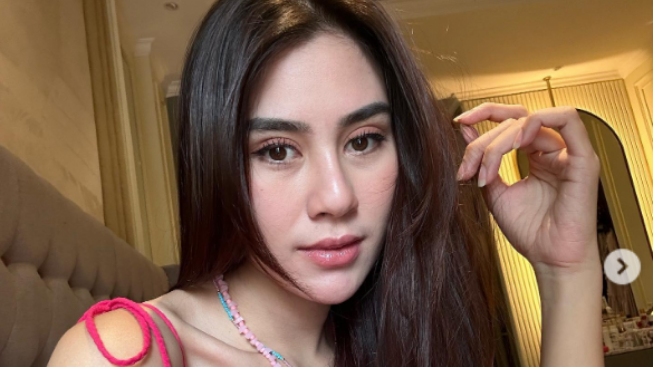 Syahnaz Dituding Oplas Usai Unggah Foto Terbaru, Publik Bandingkan dengan Wajah Lawasnya: Cantik Asli Ciptaan Allah