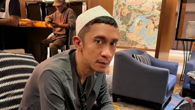 Bukan Hijrah, Alasan Penampilan Baru Aming Plot Twist Banget, Netizen: Selamat Anda Kena Prank!