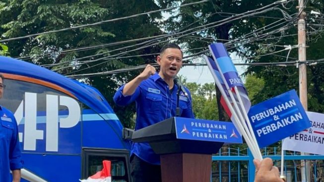 AHY: Banyak Senior TNI Malu Terhadap Prilaku Moeldoko