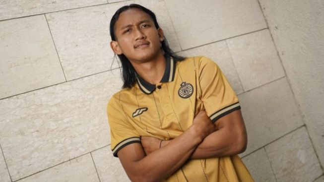 Akbar Arjunsyah Lakukan Blunder, Thomas Doll Pasang Badan