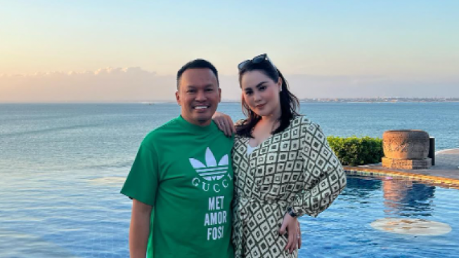 Blusukan Bareng Faisal Haris, Adab Jennifer Dunn Jadi Gunjingan: Ngomong Sambil Mulutnya Ngunyah...