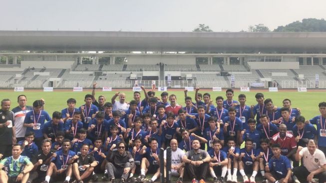 Legenda Sepak Bola Dunia Berikan Coaching Langsung kepada Pemain Indonesia U-16, Simak Susunan Acaranya yang Sangat Bergizi