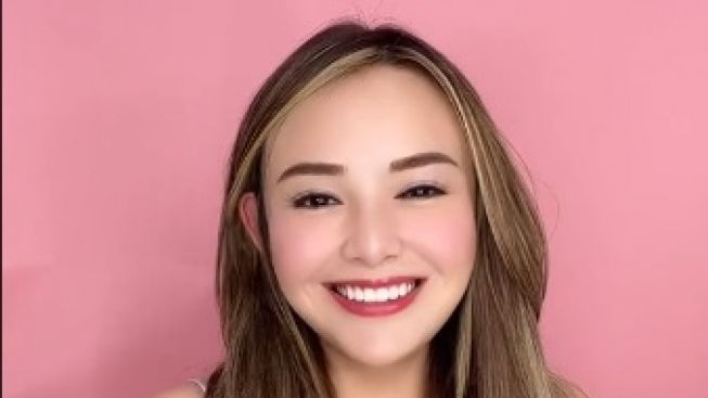 Amanda Manopo Rajin Bikin Konten TikTok Transisi Makeup, Netizen Penuhi Kolom Komentar Main Tebak-tebakan